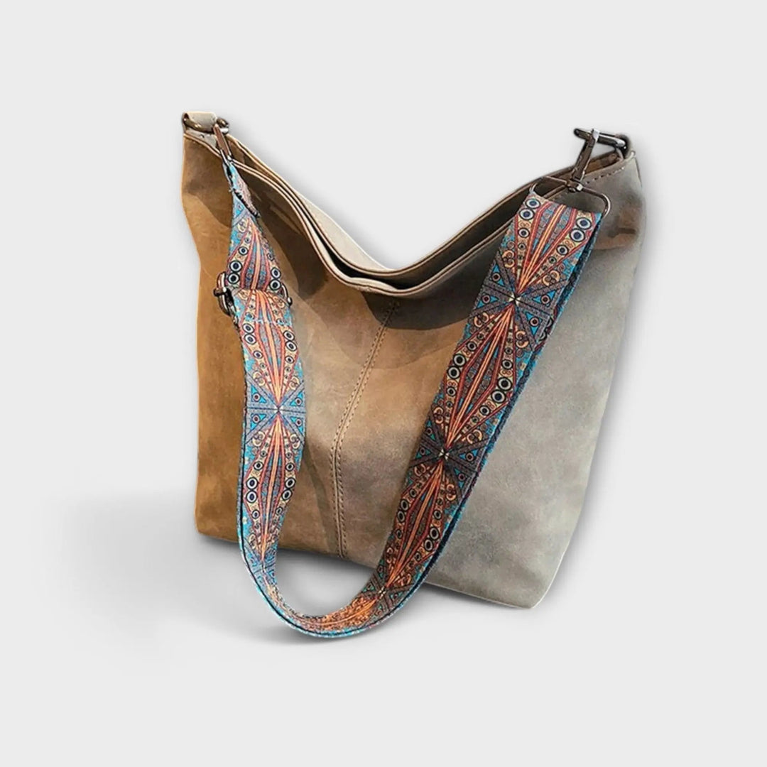Celon – Vintage Bag with Timeless Elegance