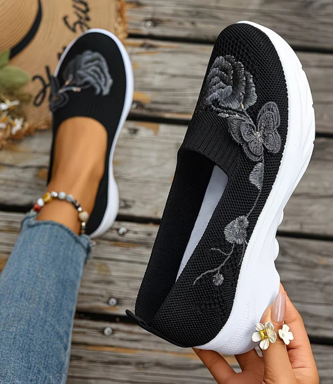 Leetha - Butterfly Embroidered Loafers