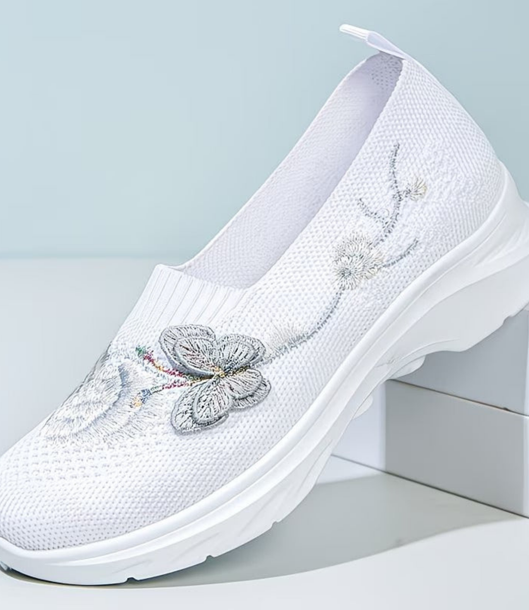 Leetha - Butterfly Embroidered Loafers