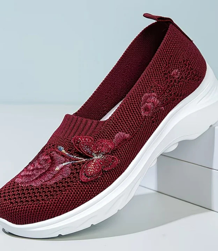 Leetha - Butterfly Embroidered Loafers