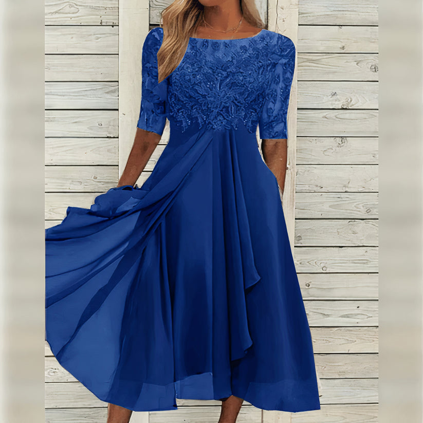 Puck™ - Elegant Midi Dress in Lace