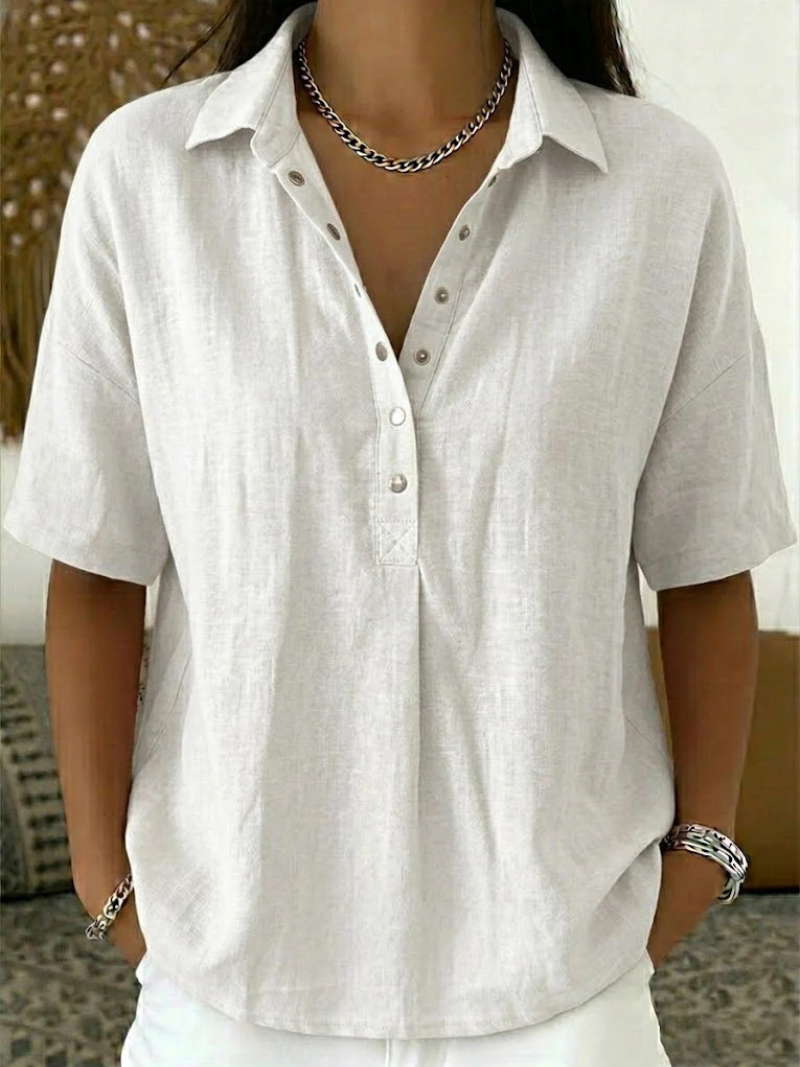 Elsera | Blouse with Collar and Button Decoration