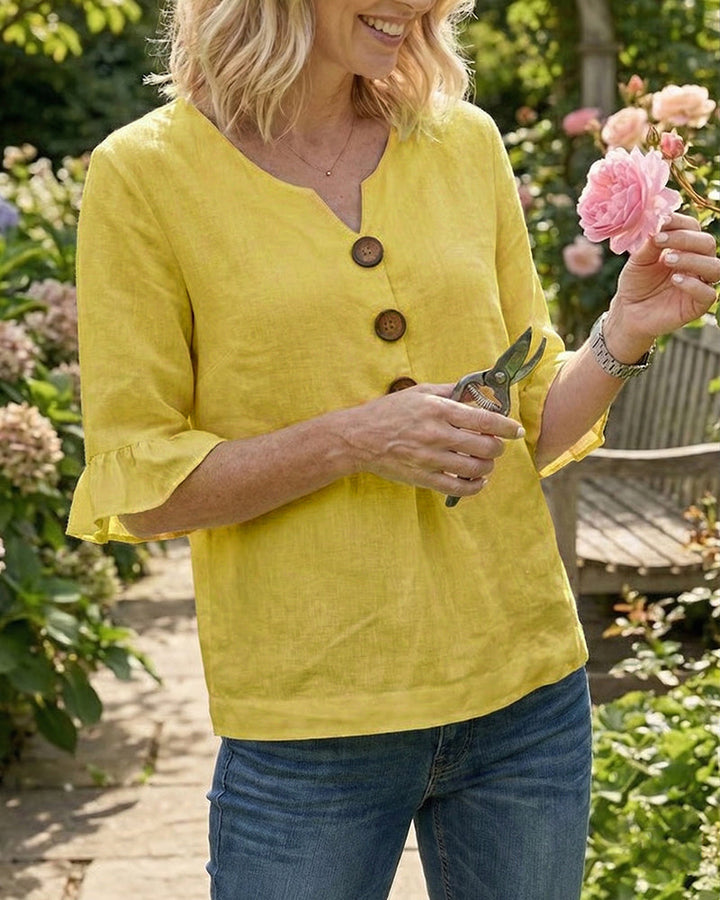 Sophia | Solid Color Blouse with Buttons and Ruffles